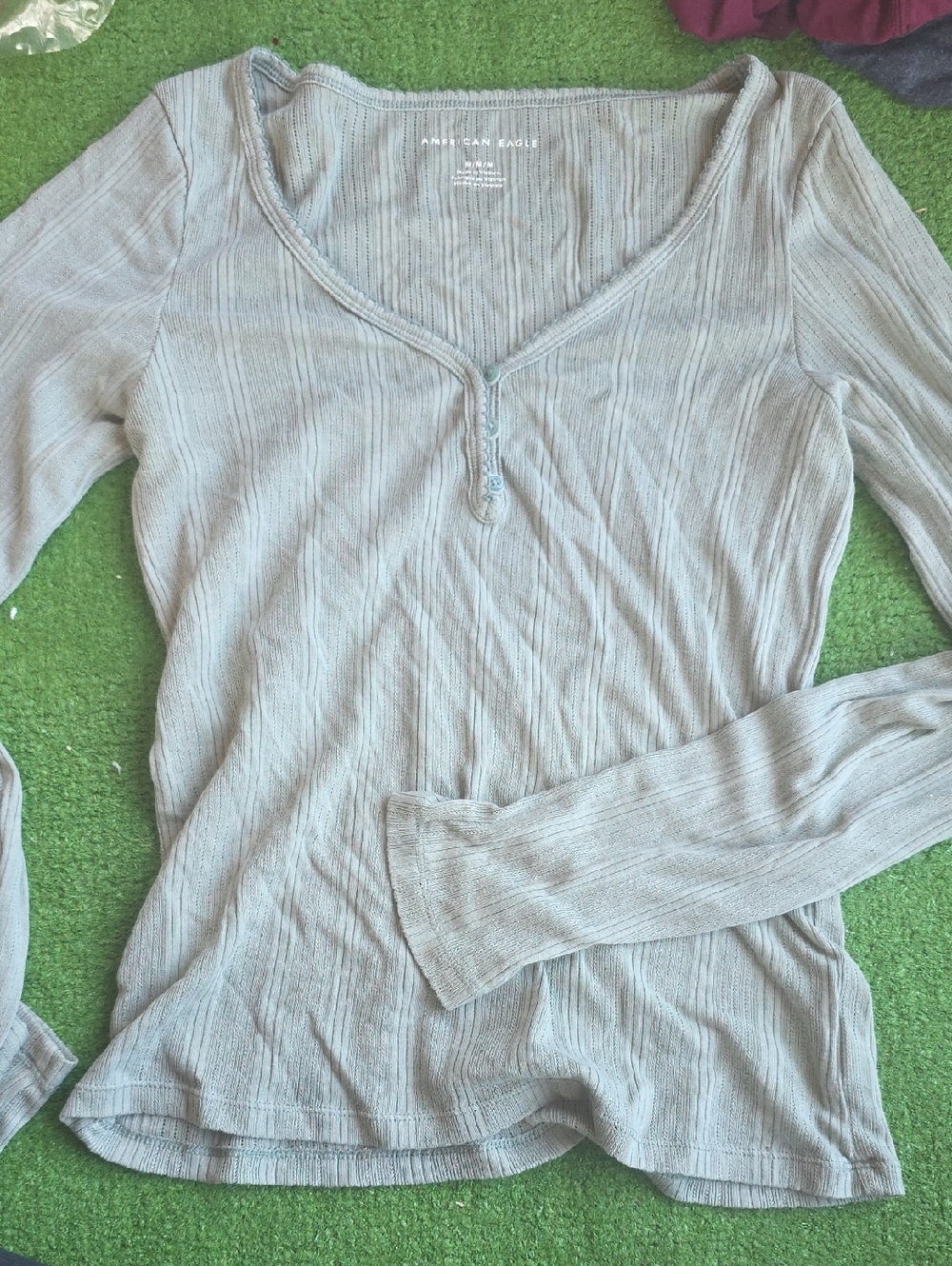 American Eagle Outfitters Long Sleeve Ribbed Henley Top - Light Gray